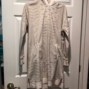 Sweater dress with hood
